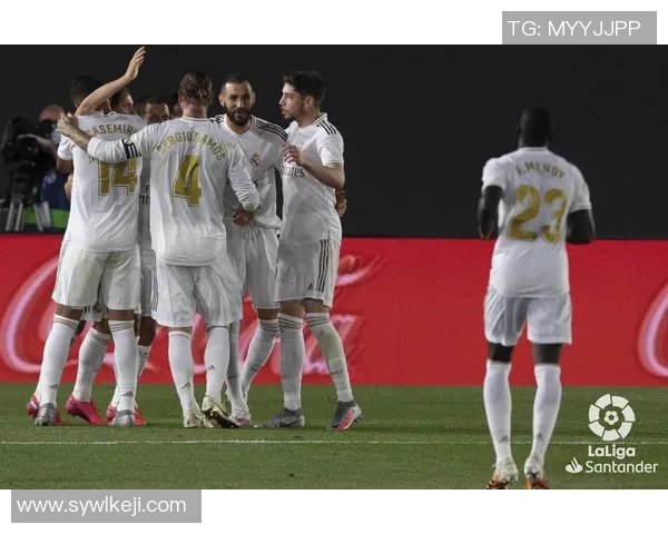 费尔巴切与巴伦西亚激战正酣谁能在欧联杯中笑到最后